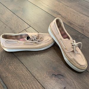 Sperry boat shoes